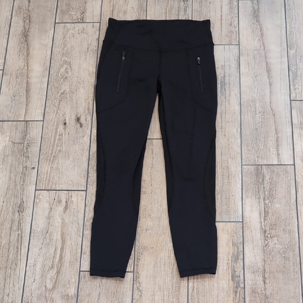 lululemon athletica Black Invigorate 7/8 Tight